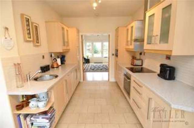  Image of 3 bedroom Detached house for sale in Dunstan Lane Burton Neston CH64 at Burton Wirral Burton, CH64 8TJ