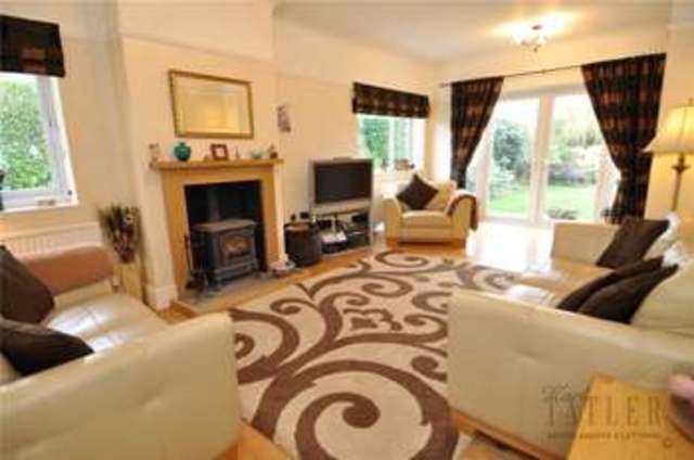  Image of 3 bedroom Detached house for sale in Dunstan Lane Burton Neston CH64 at Burton Wirral Burton, CH64 8TJ
