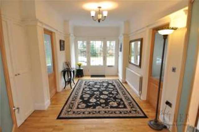  Image of 3 bedroom Detached house for sale in Dunstan Lane Burton Neston CH64 at Burton Wirral Burton, CH64 8TJ