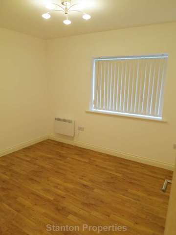  Image of 2 bedroom Apartment to rent in Dunsters Court Bury BL8 at Dunsters Court Brandlesholme Bury, BL8 1PN