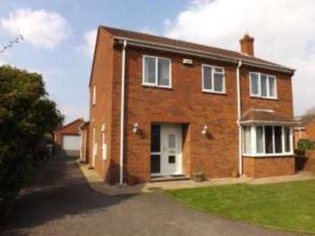  Image of 4 bedroom Detached house for sale in Eastgate Louth LN11 at Louth Lincolnshire Louth, LN11 9AJ