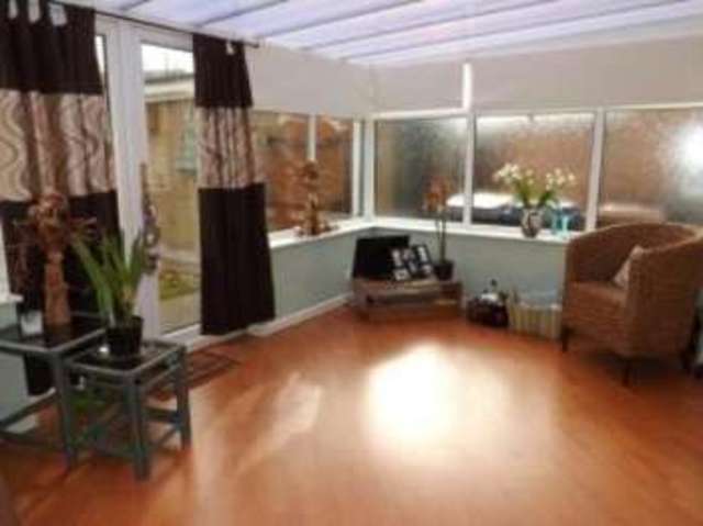  Image of 3 bedroom Detached house for sale in Edinburgh Close Leyland PR25 at Leyland Lancashire Leyland, PR25 4UT