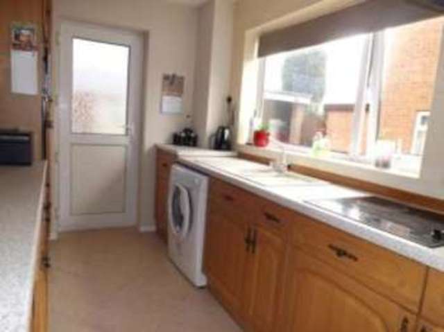  Image of 3 bedroom Detached house for sale in Edinburgh Close Leyland PR25 at Leyland Lancashire Leyland, PR25 4UT