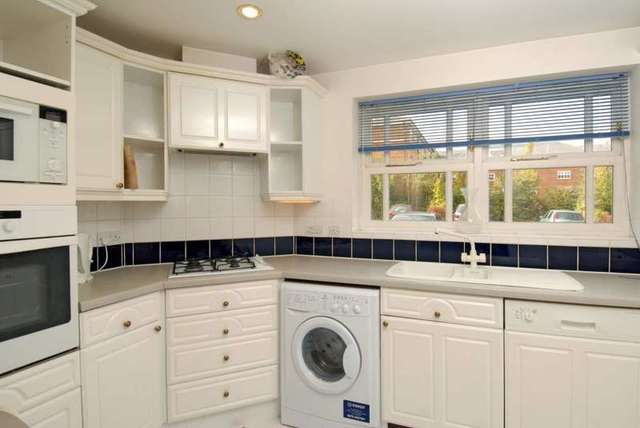  Image of 2 bedroom Ground Flat for sale in Elderfield Place London SW17 at Elderfield Place  Heritage Park, SW17 6EB