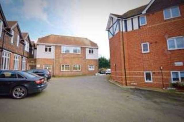  Image of 2 bedroom Flat for sale in Park Avenue Dover CT16 at Park Avenue Dover Dover, CT16 1HR