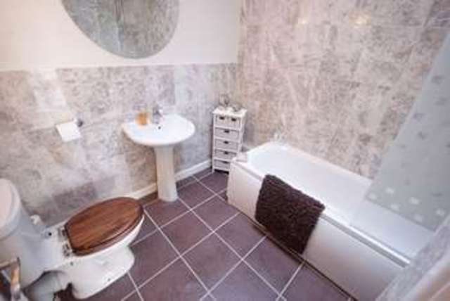  Image of 3 bedroom Semi-Detached house for sale in Elmore Road Lee-on-the-Solent PO13 at Elmore Road  Lee-On-The-Solent, PO13 9DU