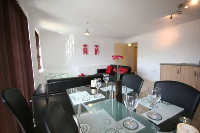  Image of 2 bedroom Apartment to rent in Elphins Drive Warrington WA4 at Elphins Drive  Warrington, WA4 6FZ