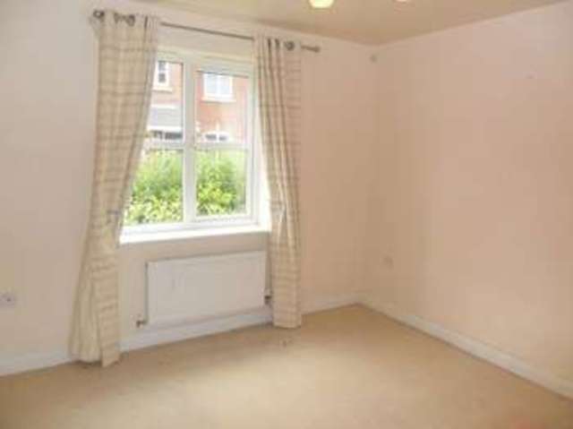  Image of 2 bedroom Flat to rent in Enterprise Drive Streetly Sutton Coldfield B74 at Enterprise Drive  Sutton Coldfield, B74 2BL
