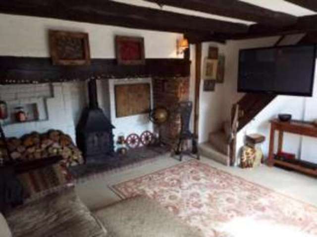  Image of 3 bedroom End of Terrace for sale in High Street Burwash Etchingham TN19 at High Street Burwash Burwash, TN19 7EN