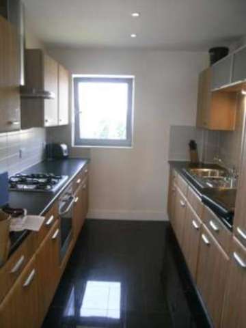 Image of 2 bedroom Apartment to rent in High Road Chadwell Heath Romford RM6 at Chadwell Heath High Road  London, RM6 6DJ