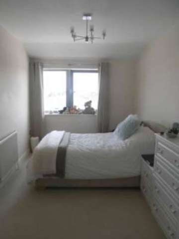  Image of 2 bedroom Apartment to rent in High Road Chadwell Heath Romford RM6 at Chadwell Heath High Road  London, RM6 6DJ