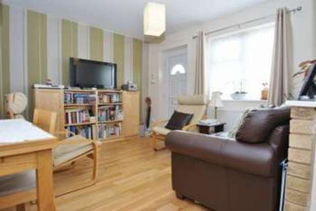  Image of 1 bedroom Terraced house for sale in Fielding Avenue Tilbury RM18 at Fielding Avenue  Tilbury, RM18 8HN