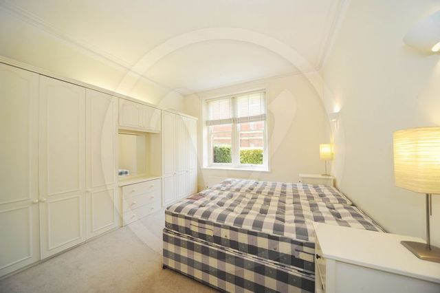  Image of 4 bedroom Flat to rent in Finchley Road London NW3 at Finchley Road Hampstead Swiss Cottage, NW3 7AX