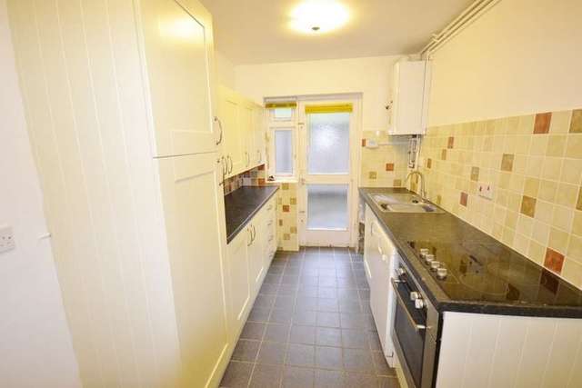  Image of Flat for sale in Arundel Road Eastbourne BN21 at Eastbourne, BN21 2EN