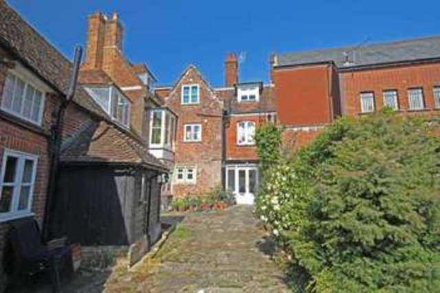 Image of 2 bedroom Flat for sale in High Street Fordingbridge SP6 at High Street  Fordingbridge, SP6 1AS