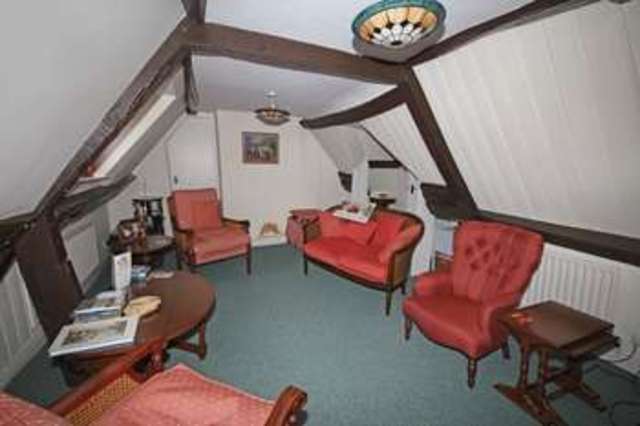  Image of 2 bedroom Flat for sale in High Street Fordingbridge SP6 at High Street  Fordingbridge, SP6 1AS
