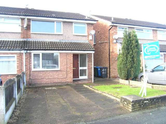  Image of 3 bedroom Detached house for sale in Fordington Road Great Sankey Warrington WA5 at Great Sankey  Warrington, WA5 1LB