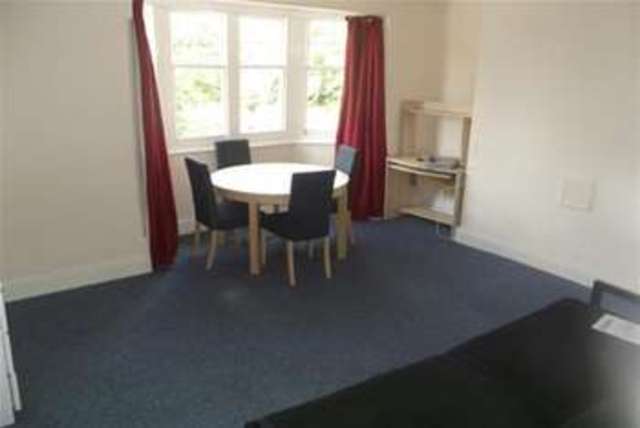  Image of 2 bedroom Property to rent in Forest Road East Nottingham NG1 at Nottingham, NG1 4HJ