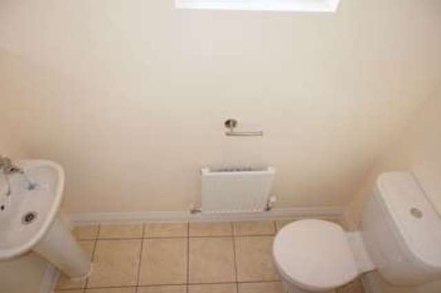  Image of 3 bedroom Detached house to rent in Pheasant Close Four Marks Alton GU34 at Pheasant Close Four Marks Alton, GU34 5FH