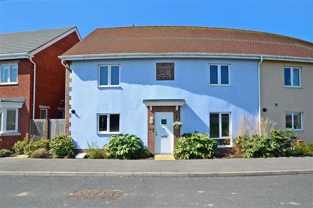  Image of 4 bedroom Terraced house for sale in Fourteen Acre Avenue Felpham Bognor Regis PO22 at Felpham West Sussex Bognor Regis, PO22 8GH