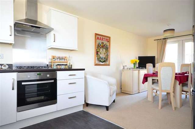  Image of 4 bedroom Terraced house for sale in Fourteen Acre Avenue Felpham Bognor Regis PO22 at Felpham West Sussex Bognor Regis, PO22 8GH