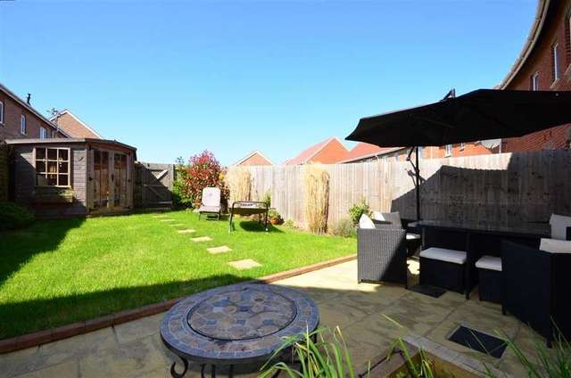  Image of 4 bedroom Terraced house for sale in Fourteen Acre Avenue Felpham Bognor Regis PO22 at Felpham West Sussex Bognor Regis, PO22 8GH