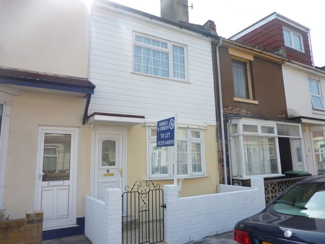  Image of 2 bedroom Terraced house to rent in Freemantle Road Gosport PO12 at Freemantle Road  Gosport, PO12 4RD