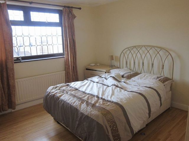 Image of 5 bedroom Property to rent in Further Field Rochdale OL11 at Furtherfield Norden Rochdale, OL11 5PJ