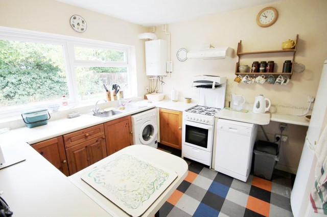  Image of 2 bedroom Detached house to rent in Garden Close St. Albans AL1 at St Albans, AL1 4TX