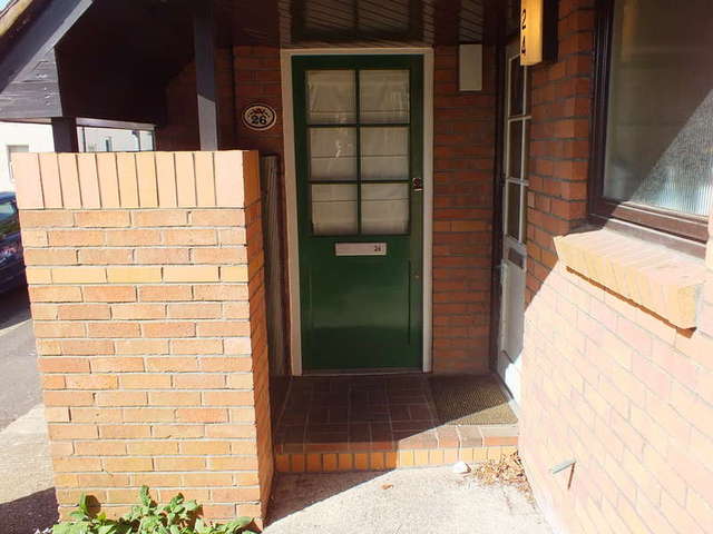  Image of 1 bedroom Flat to rent in Garnet Hill Reading RG1 at Reading Berkshire Reading, RG1 6AU