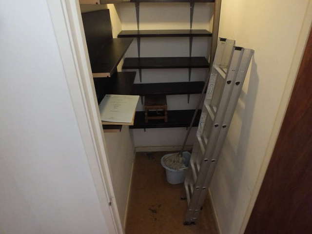  Image of 1 bedroom Flat to rent in Garnet Hill Reading RG1 at Reading Berkshire Reading, RG1 6AU