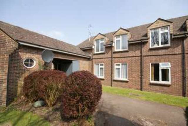  Image of 2 bedroom Flat for sale in Thornton End Holybourne Alton GU34 at Thornton End Holybourne Alton, GU34 4HF