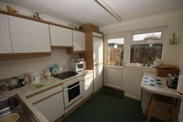  Image of 2 bedroom Flat for sale in Thornton End Holybourne Alton GU34 at Thornton End Holybourne Alton, GU34 4HF