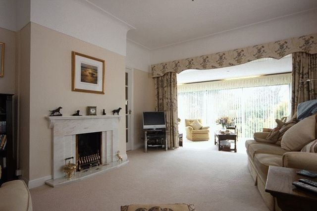  Image of 3 bedroom Detached house for sale in Gayton Parkway Heswall Wirral CH60 at Gayton Parkway  Heswall, CH60 3SZ
