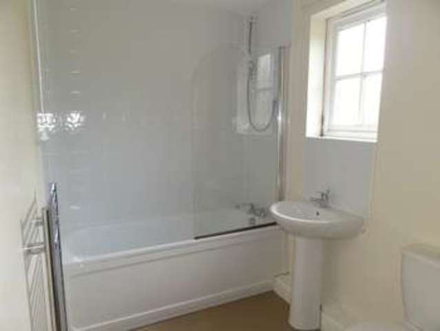  Image of 2 bedroom Flat to rent in Eyam Hope Valley S32 at Glebe Park Eyam Hope Valley, S32 5RH