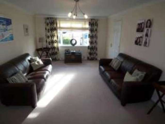  Image of 6 bedroom Detached house for sale in Glen Shee Gardens Carluke ML8 at Carluke South Lanarkshire Carluke, ML8 4RR