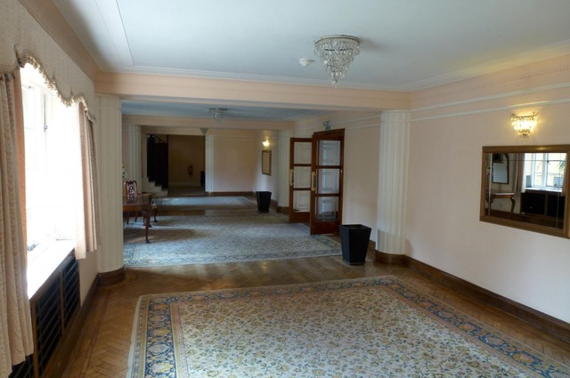  Image of 2 bedroom Detached house to rent in Grand Avenue Hove BN3 at 4 Grand Avenue  Hove, BN3 2LD