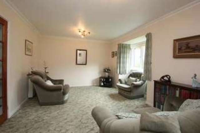  Image of 3 bedroom Ground Flat for sale in Grange Close North Westbury-on-Trym Bristol BS9 at Henleaze Bristol BS9 4AZ Bristol, BS9 4AZ