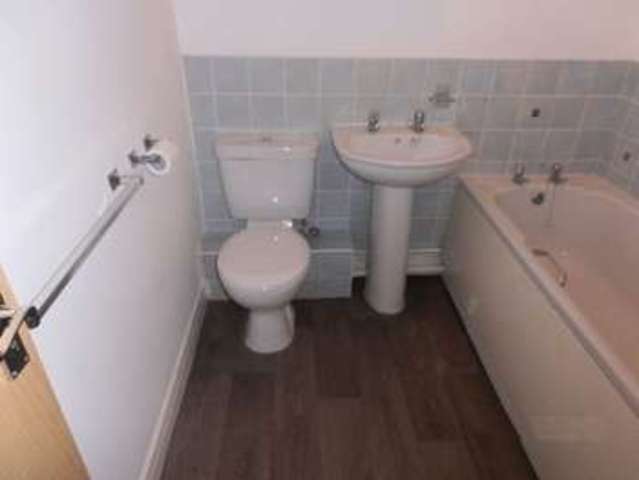  Image of 1 bedroom Flat to rent in Grantham Drive Skegness PE25 at Grantham Drive  Skegness, PE25 3RN
