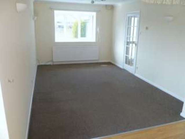  Image of 3 bedroom Detached house to rent in Coulson Drive Weston-super-Mare BS22 at Coulson Drive  Weston-Super-Mare, BS22 7QL