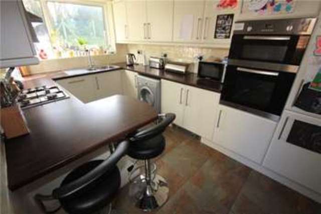  Image of 3 bedroom Terraced house for sale in Greenvale Road Knaphill Woking GU21 at Knaphill Woking Knaphill, GU21 2HB