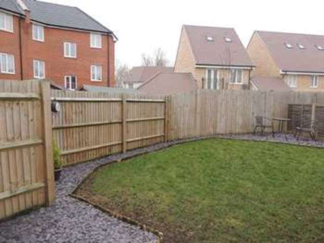  Image of 3 bedroom Detached house for sale in Grenada Crescent Bletchley Milton Keynes MK3 at Grenada Crescent Bletchley Milton Keynes, MK3 5GB