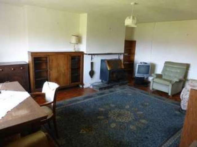  Image of 2 bedroom Detached house for sale in Groeslon Caernarfon LL54 at Groeslon, LL54 7DL