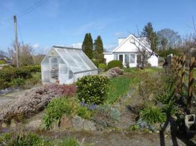  Image of 2 bedroom Detached house for sale in Groeslon Caernarfon LL54 at Groeslon, LL54 7DL