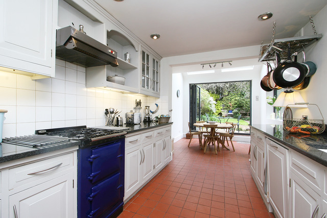  Image of 5 bedroom Terraced house for sale in Grove Hill Road London SE5 at Grove Hill Road  Camberwell, SE5 8DF