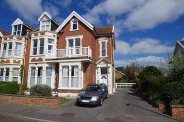  Image of 2 bedroom Flat for sale in Grove Road Burnham-on-Sea TA8 at 6 Grove Road  Burnham-On-Sea, TA8 2HF