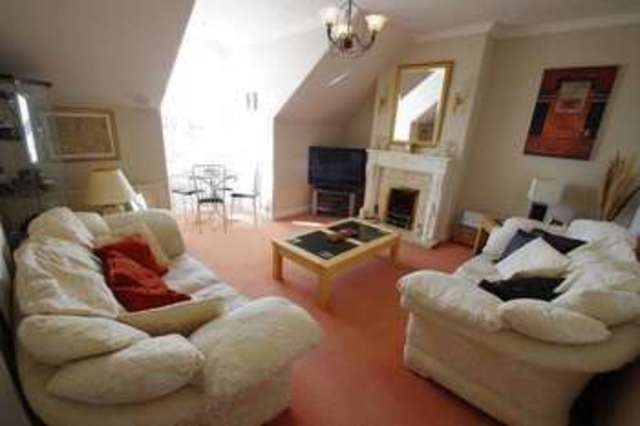  Image of 2 bedroom Flat for sale in Grove Road Burnham-on-Sea TA8 at 6 Grove Road  Burnham-On-Sea, TA8 2HF