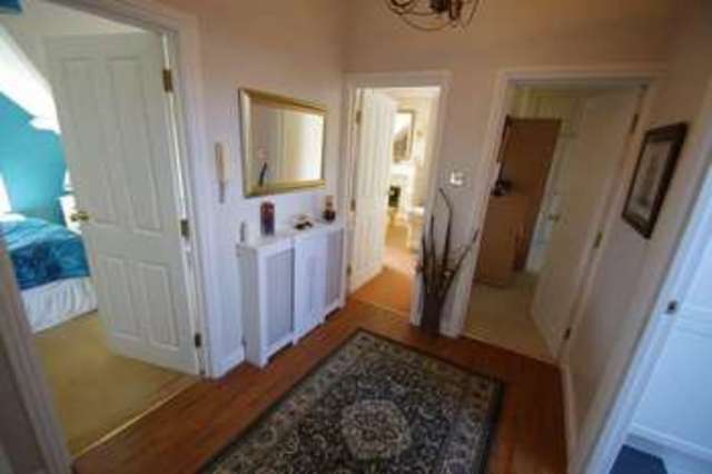  Image of 2 bedroom Flat for sale in Grove Road Burnham-on-Sea TA8 at 6 Grove Road  Burnham-On-Sea, TA8 2HF