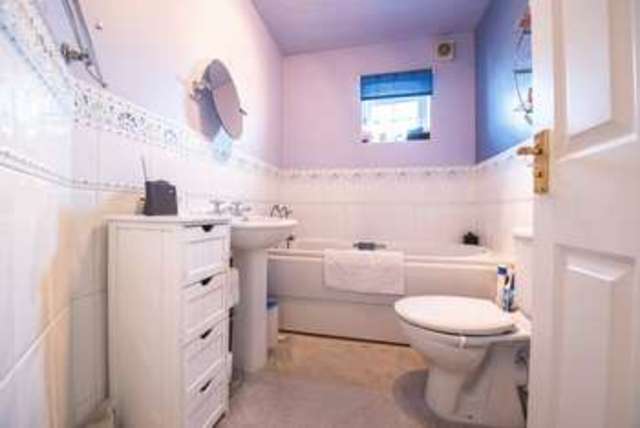  Image of 3 bedroom Detached house for sale in Haggar Street Stone Aylesbury HP17 at Haggar Street Stone Aylesbury, HP17 8XX