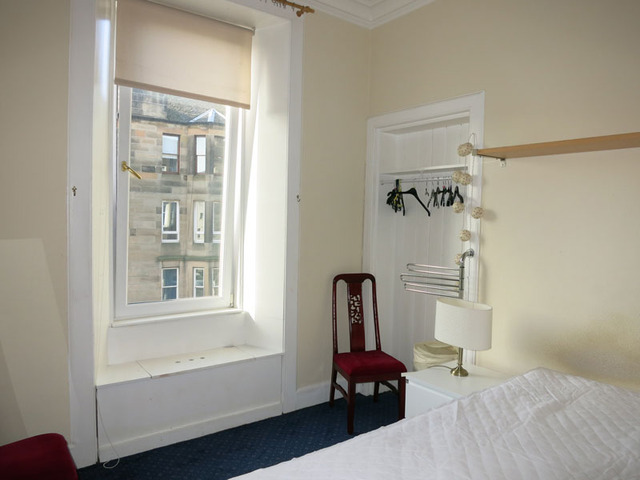  Image of 2 bedroom Flat to rent in Harrison Road Edinburgh EH11 at Shandon Edinburgh Edinburgh, EH11 1EQ